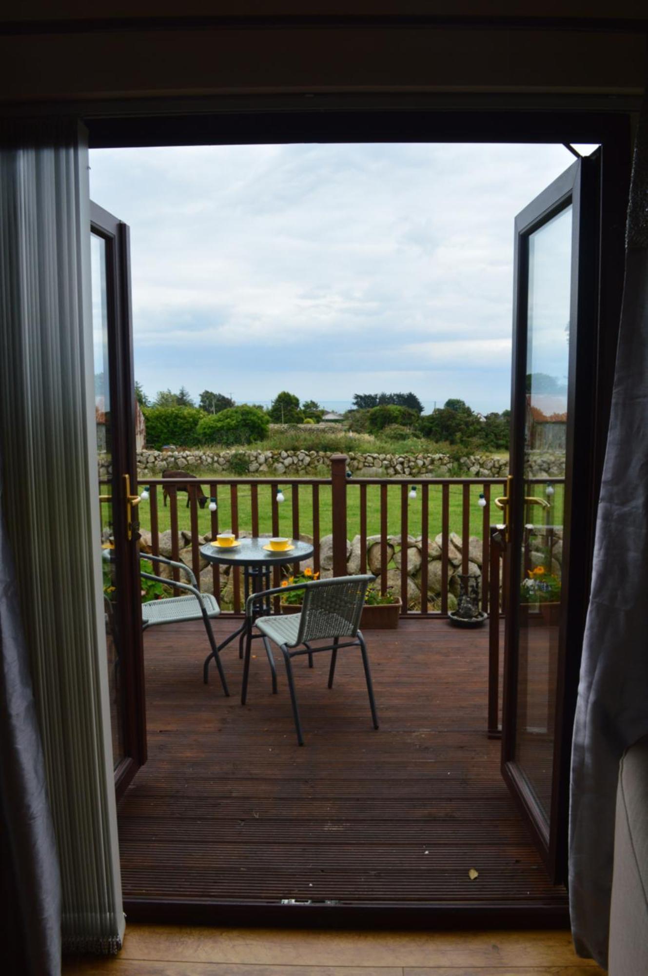 Carrick Cove Self Contained Accomodation With Private Decking Annalong Εξωτερικό φωτογραφία